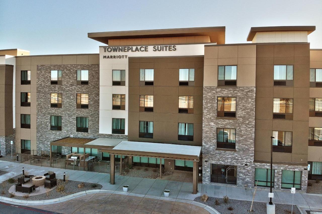 Towneplace Suites By Marriott Albuquerque Old Town Exterior photo